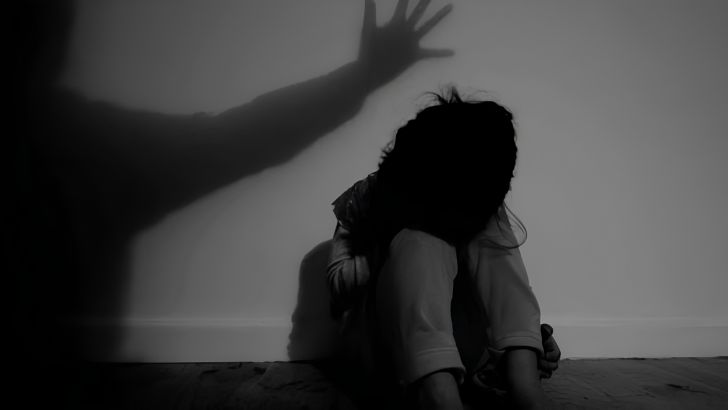 https://www.salarnews.in/public/uploads/images/newsimages/maannewsimage07082026_160245_Child rape.jpg